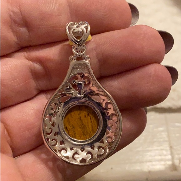 Pendant - Picture 3 of 5
